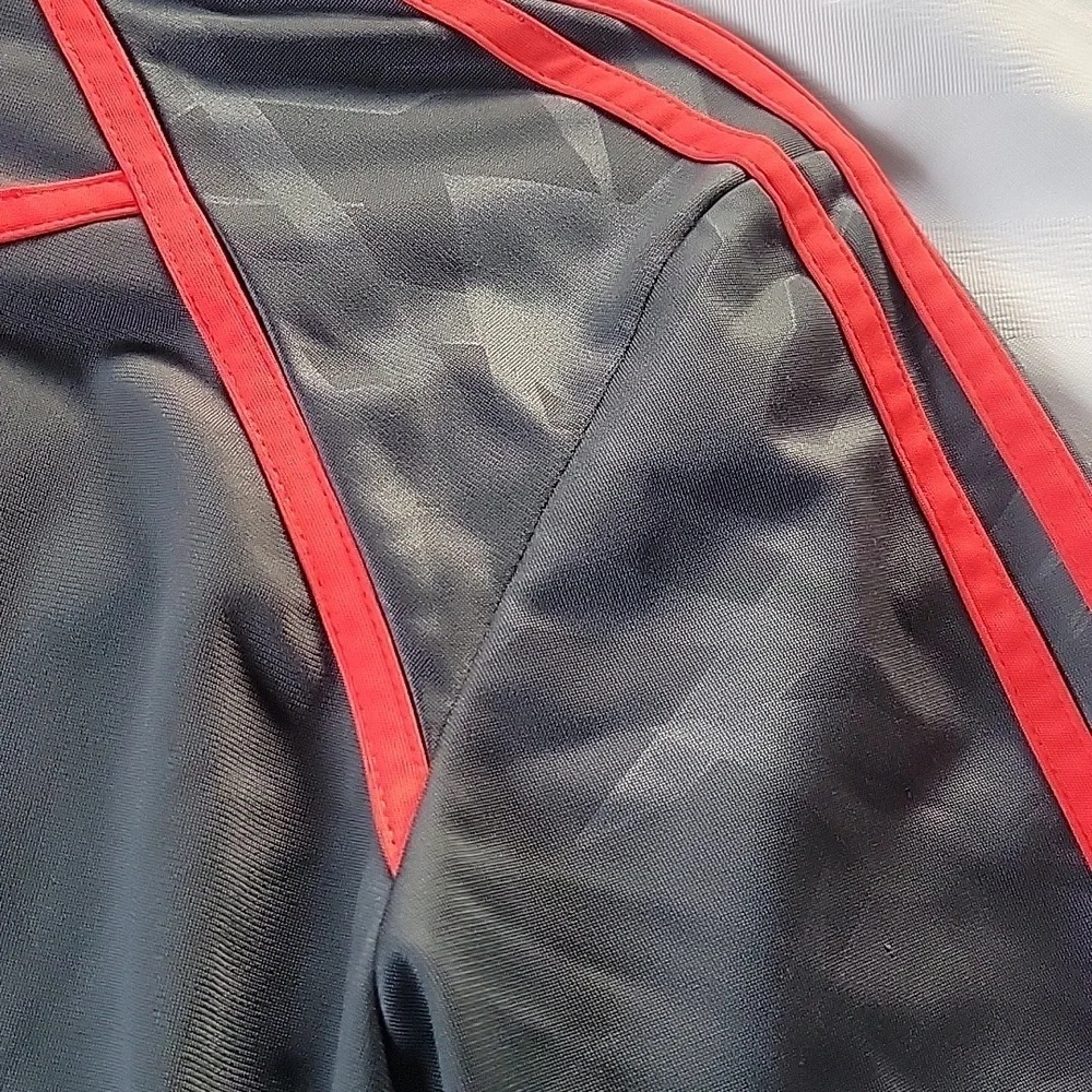 adidas Mens Dark Gray with Red Accents Windbreaker, Size: M